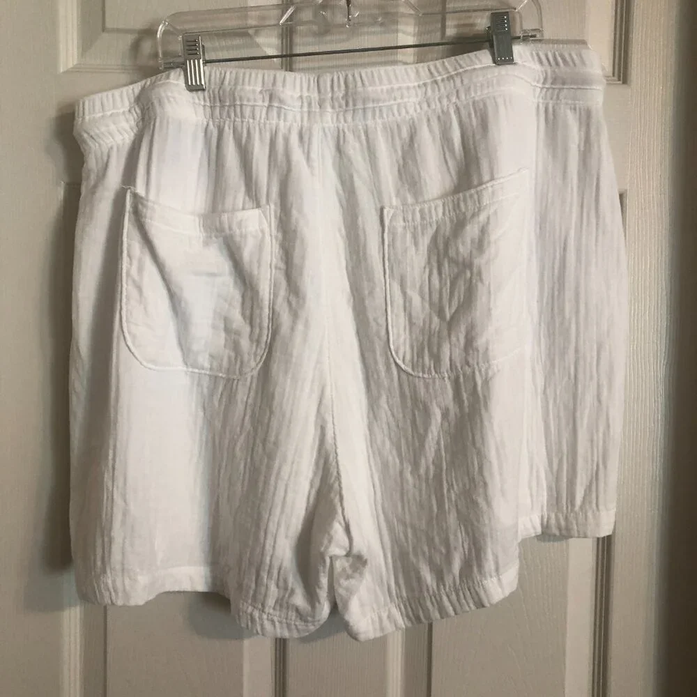 Old Navy‎ white drawstring 5 inch cotton shorts w/ pockets very comfortable XXL